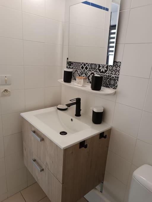 Studio Renove Dans Residence De Vacances Avec Grande Piscine Chauffee, Parking Et Terrasse Agde Εξωτερικό φωτογραφία