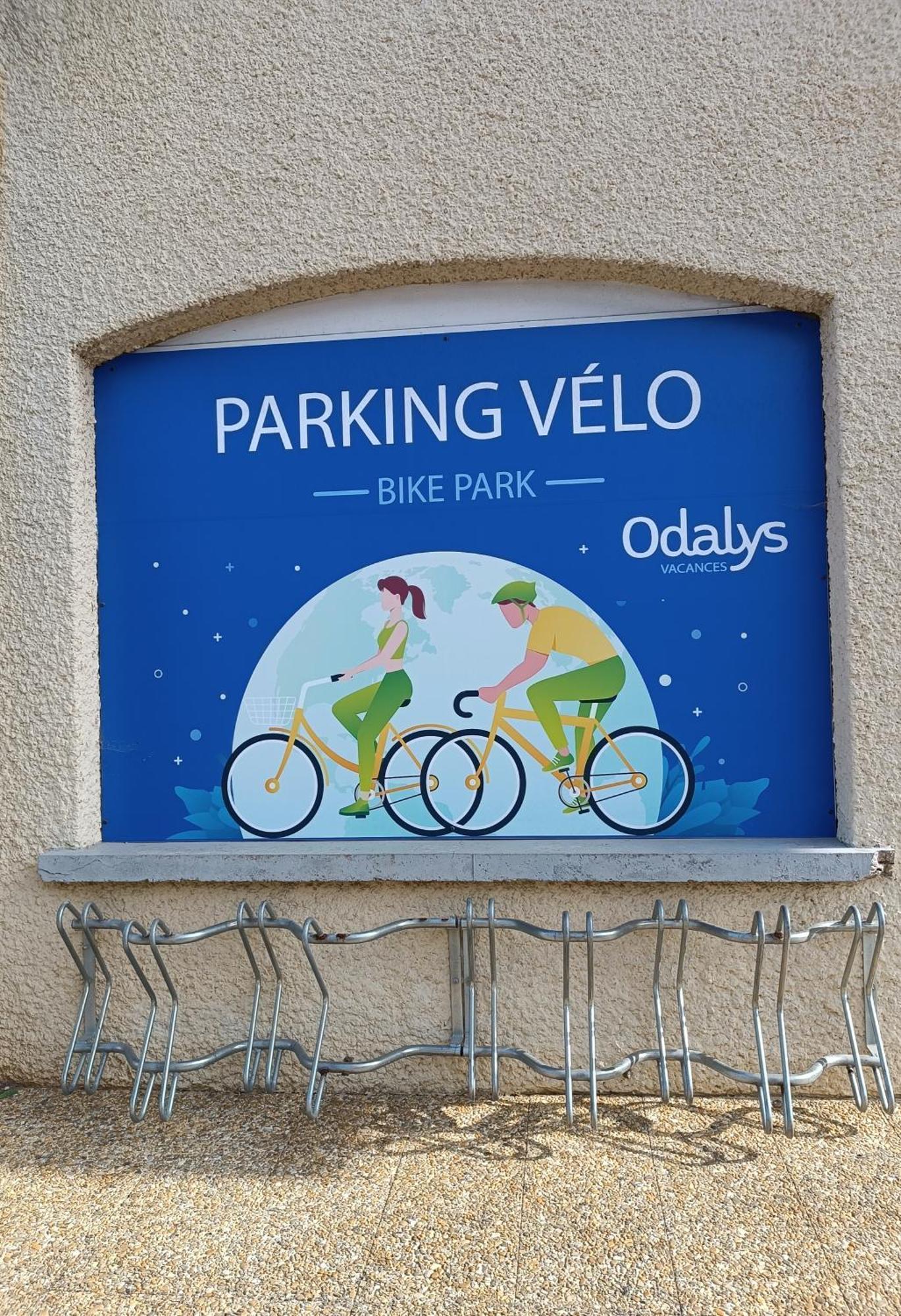 Studio Renove Dans Residence De Vacances Avec Grande Piscine Chauffee, Parking Et Terrasse Agde Εξωτερικό φωτογραφία